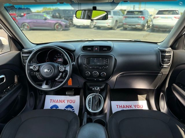 2016 Kia Soul Plus photo 3
