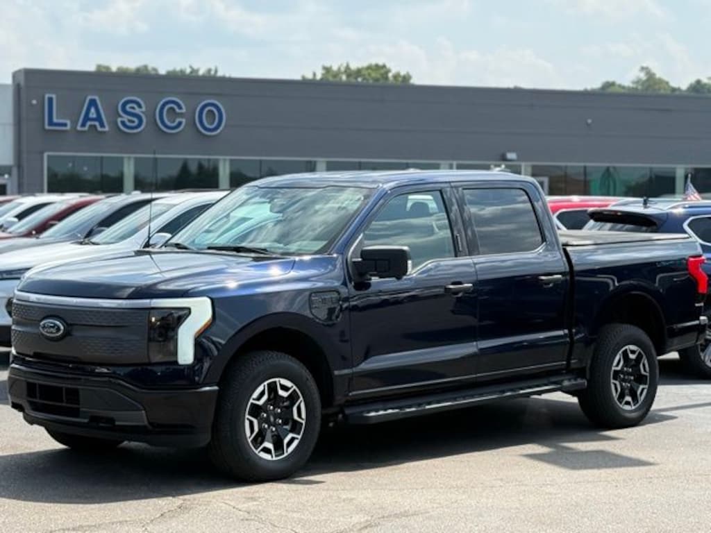 Certified 2023 Ford F-150 Lightning XLT Crew Cab Short Bed Truck
