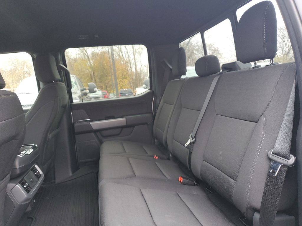 2025 Ford F-150 XLT - Photo 26