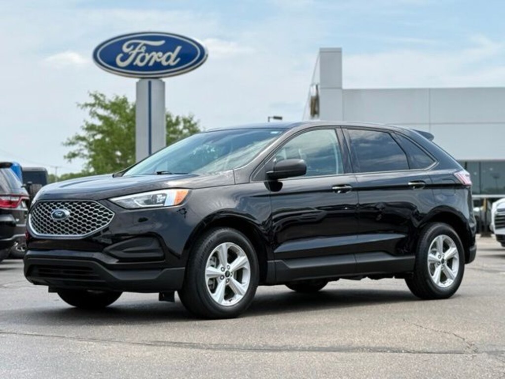 Certified 2024 Ford Edge SE SUV