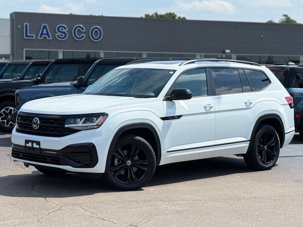 Used 2023 Volkswagen Atlas 3.6L V6 SEL R-Line SUV