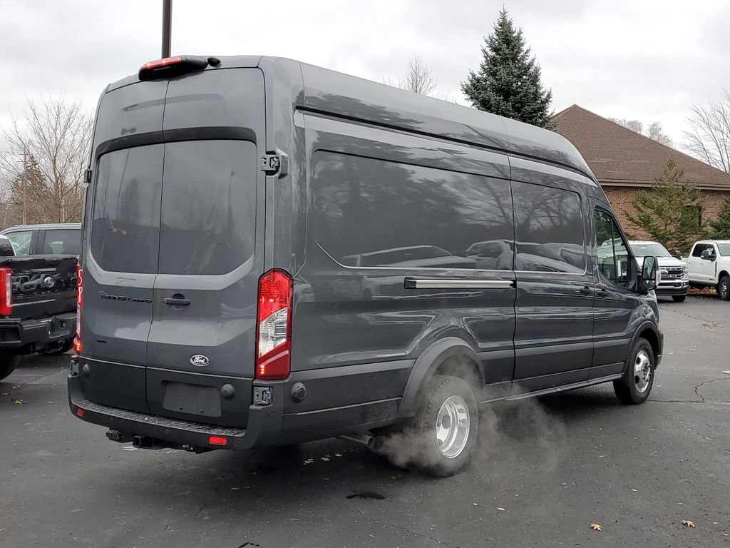 2026 Ford Transit Cargo Van photo 4