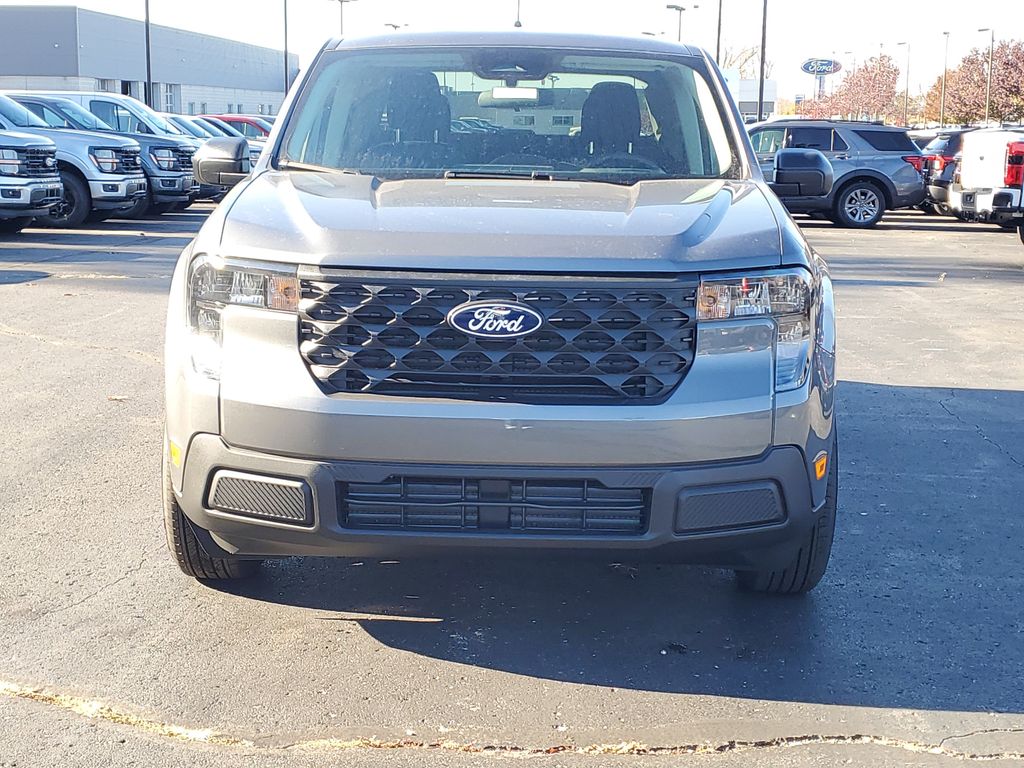 2025 Ford Maverick XL photo 2