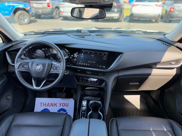 2021 Buick Envision Essence photo 3
