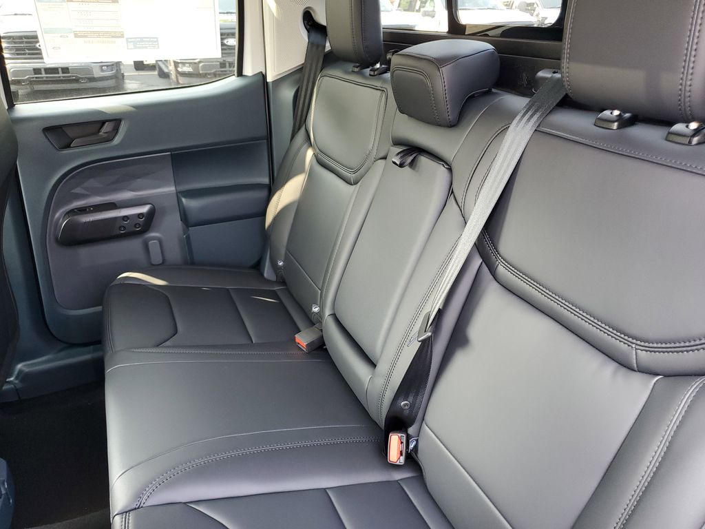 2025 Ford Maverick Lariat - Photo 30