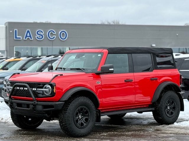 2023 Ford Bronco SUV 