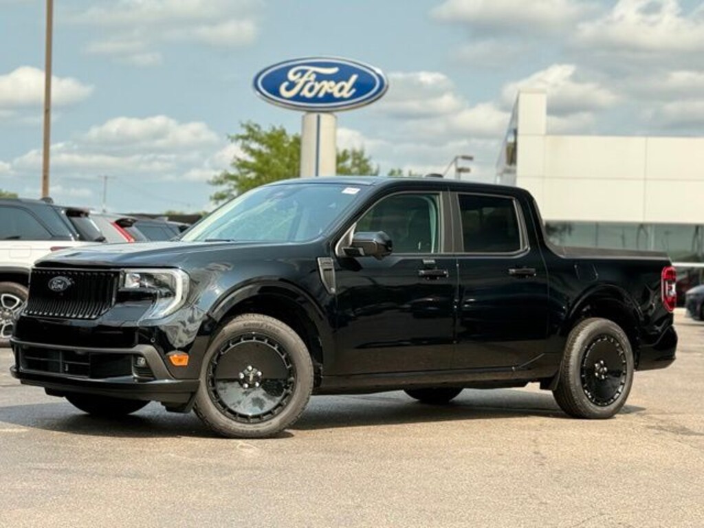 New 2026 Ford Maverick Lobo TRUCK