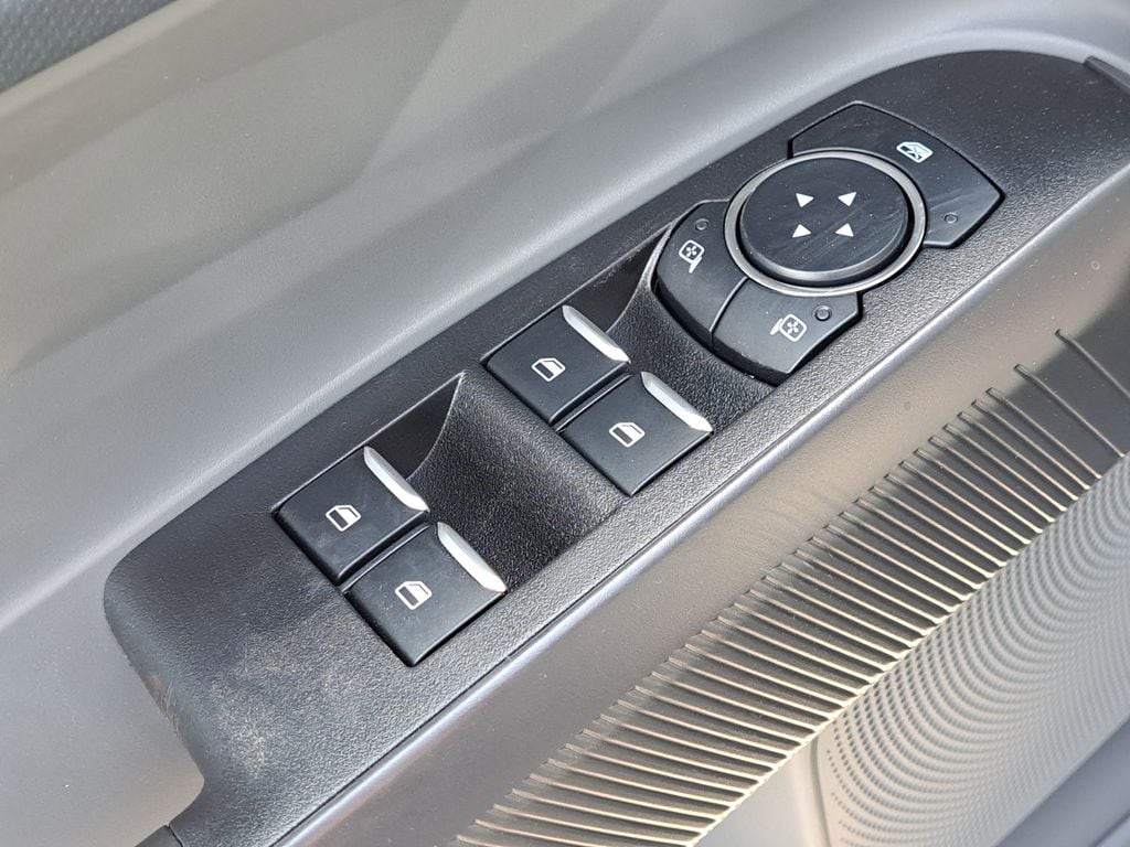 2025 Ford Maverick XLT - Photo 21