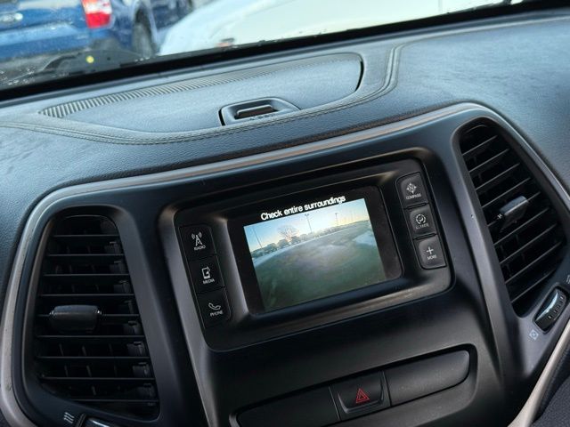 2018 Jeep Cherokee Altitude photo 4