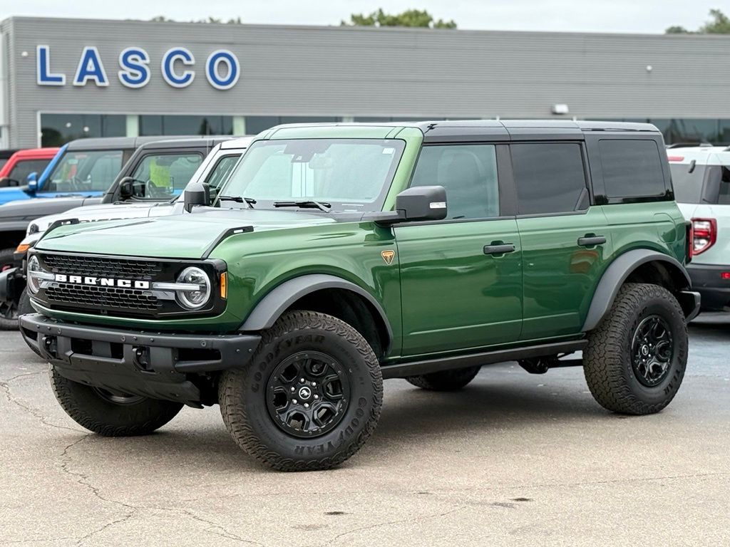 Used 2025 Ford Bronco Badlands SUV
