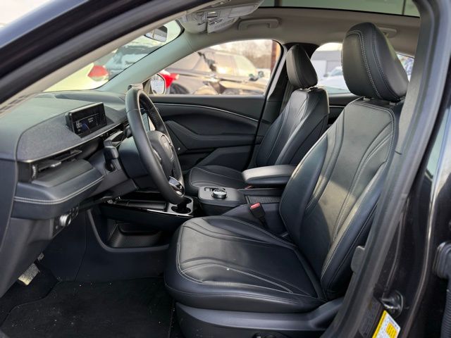 Certified 2022 Ford Mustang Mach-E Premium AWD with VIN 3FMTK3SU4NMA01273 for sale in Fenton, MI