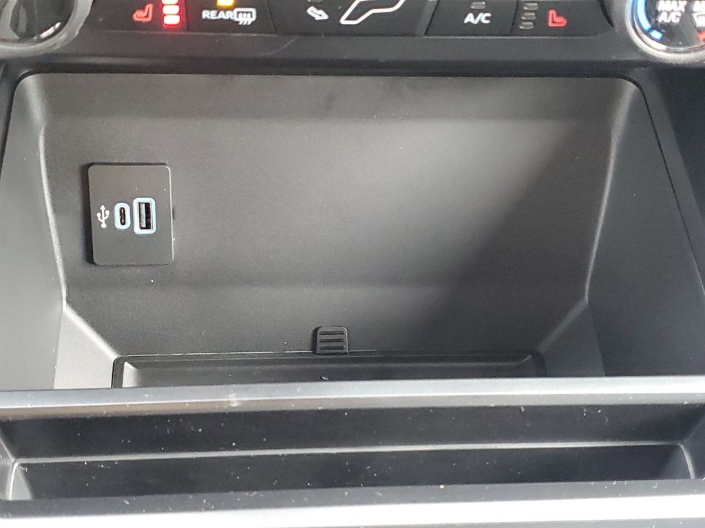 2026 Ford F-350 Super Duty XLT - Photo 21