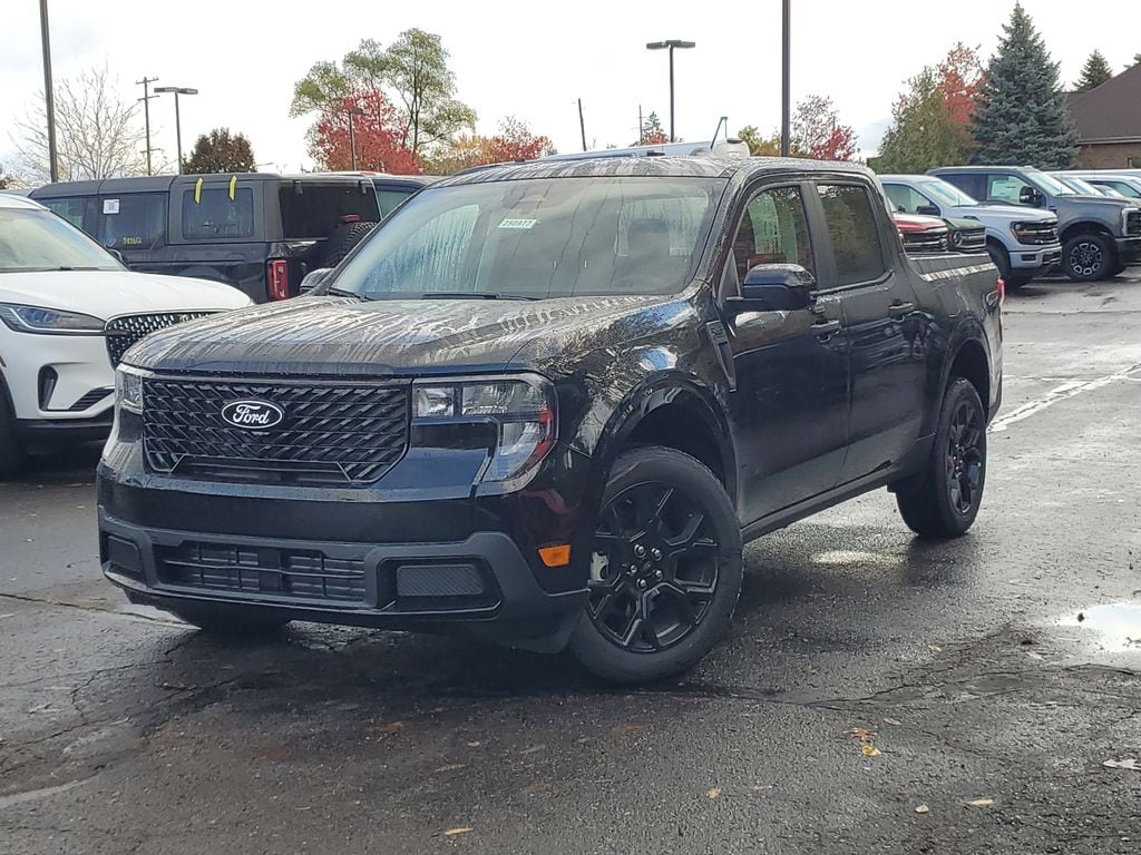 2025 Ford Maverick XLT's photo