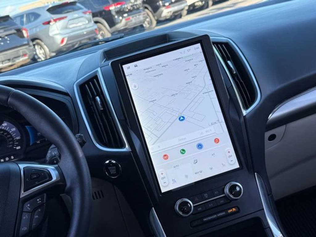 Used 2024 Ford Edge Titanium SUV