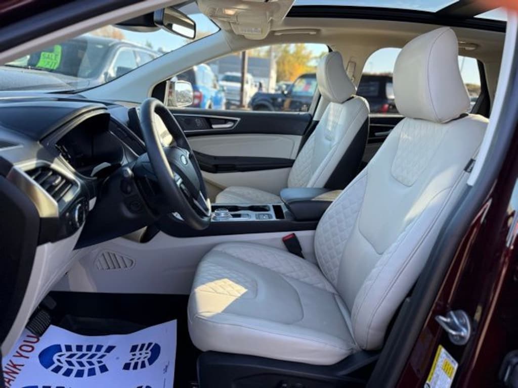 Used 2024 Ford Edge Titanium SUV