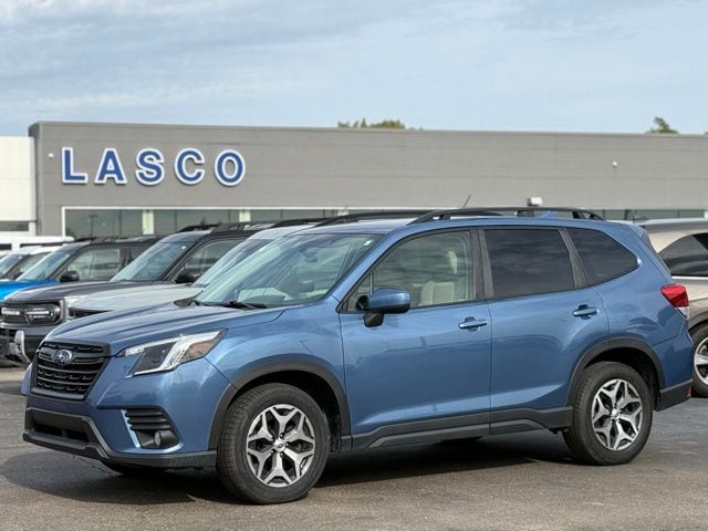 2022 Subaru Forester Premium's photo