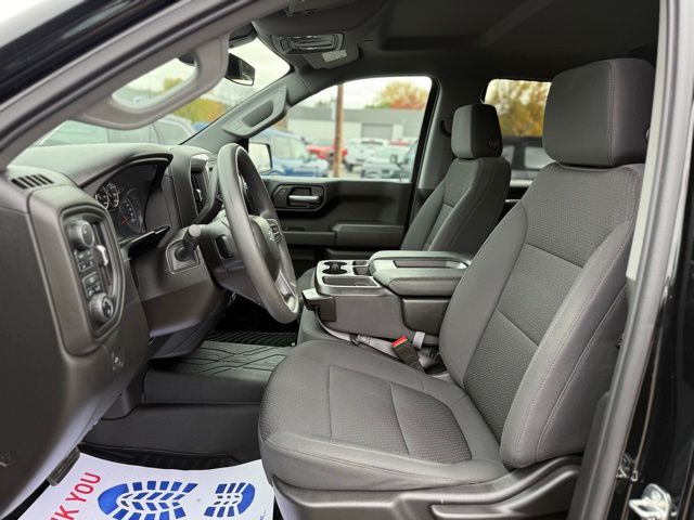 2022 Chevrolet Silverado 1500 Custom Trail Boss photo 2