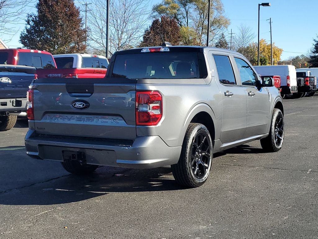 New 2025 Ford Maverick Lobo TRUCK