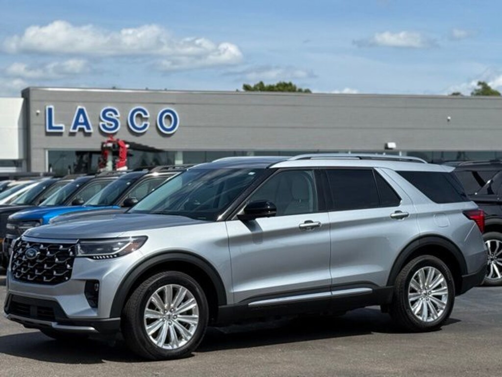 Used 2025 Ford Explorer Platinum SUV