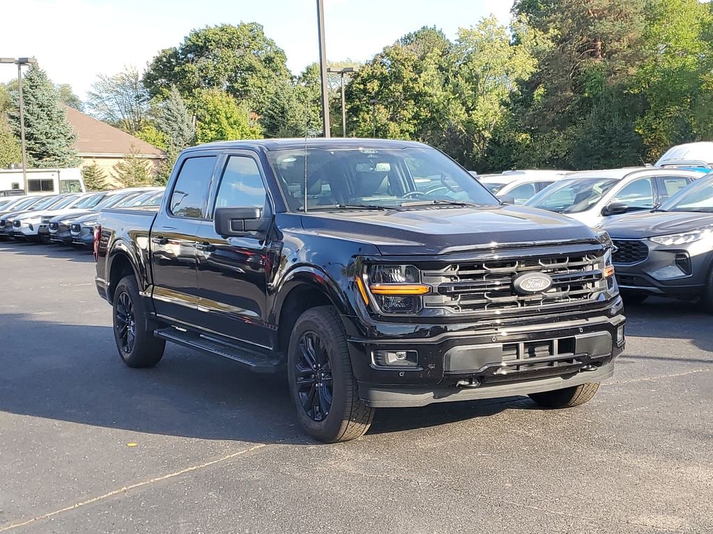 New 2025 Ford F-150 XLT TRUCK