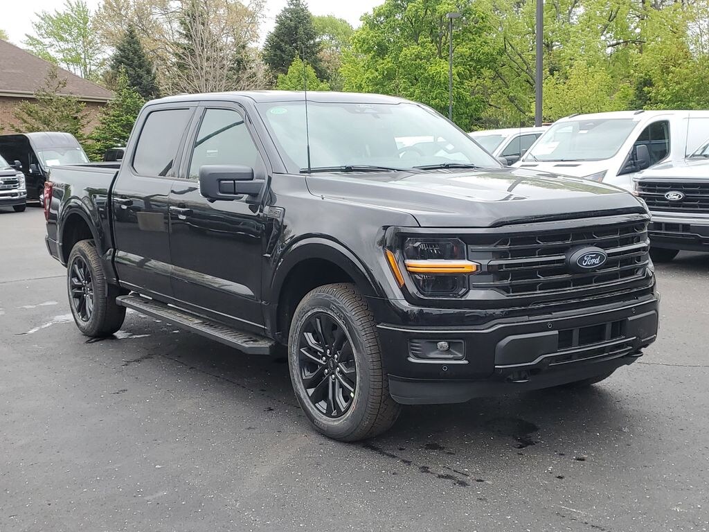 New 2026 Ford F-150 XLT TRUCK