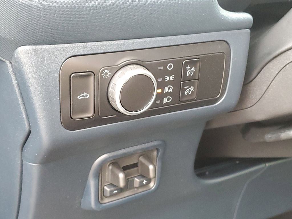 2025 Ford Maverick Lariat - Photo 10
