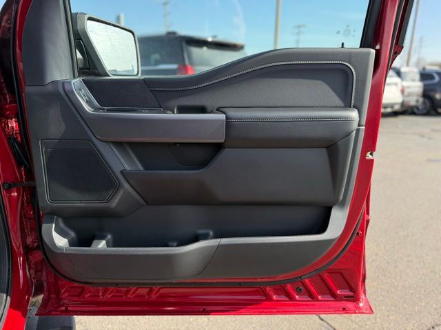 2025 Ford F-150 XLT - Photo 19