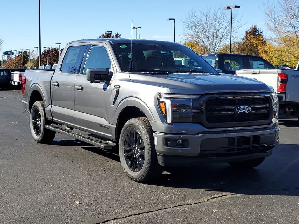 New 2025 Ford F-150 Lariat TRUCK