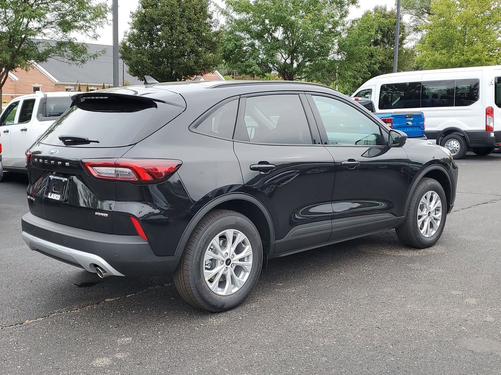 2025 Ford Escape Active photo 4