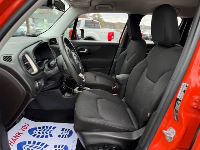 2017 Jeep Renegade Latitude North Edition photo 2