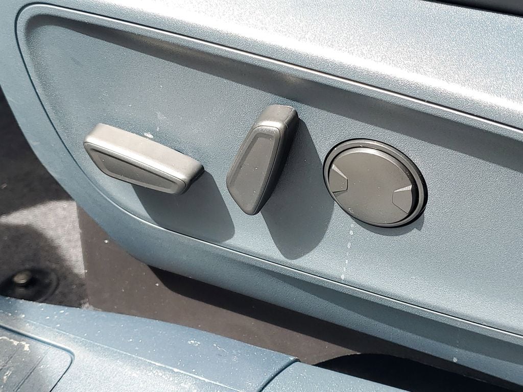 2025 Ford Maverick Lariat - Photo 9