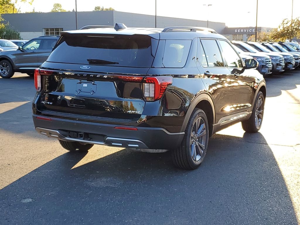 New 2025 Ford Explorer Active SUV