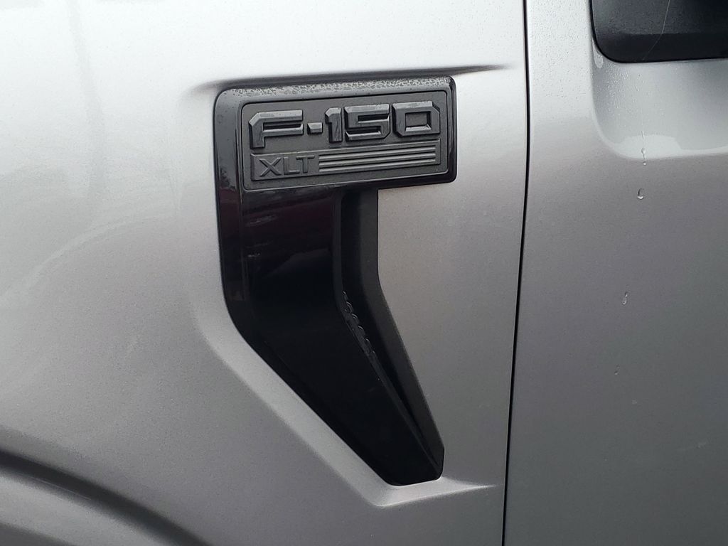 2025 Ford F-150 XLT - Photo 35