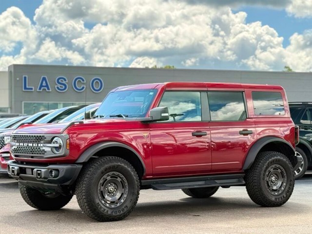 Certified 2025 Ford Bronco Badlands SUV