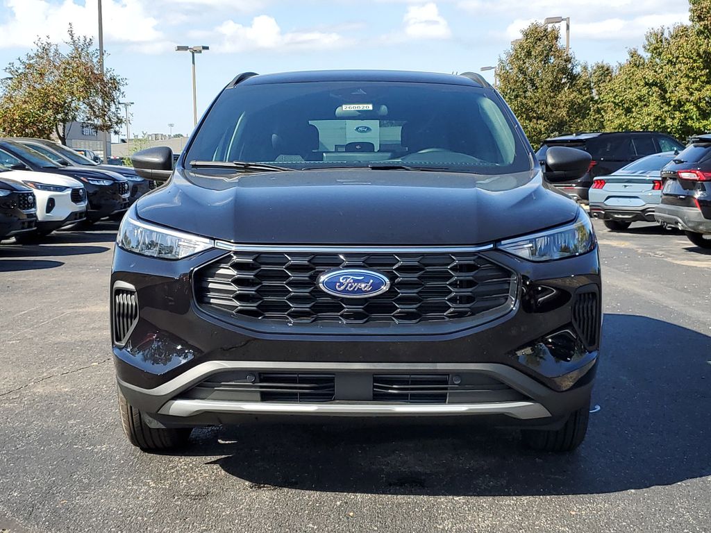 2026 Ford Escape ST-Line photo 2