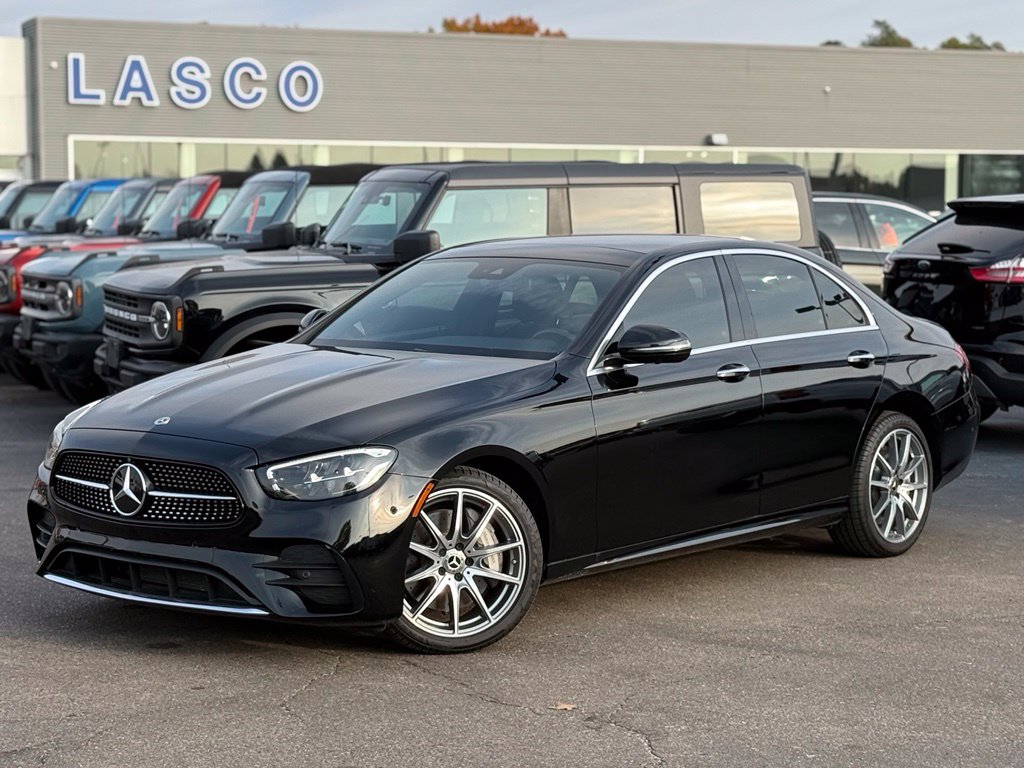 Mercedes-Benz E-Class