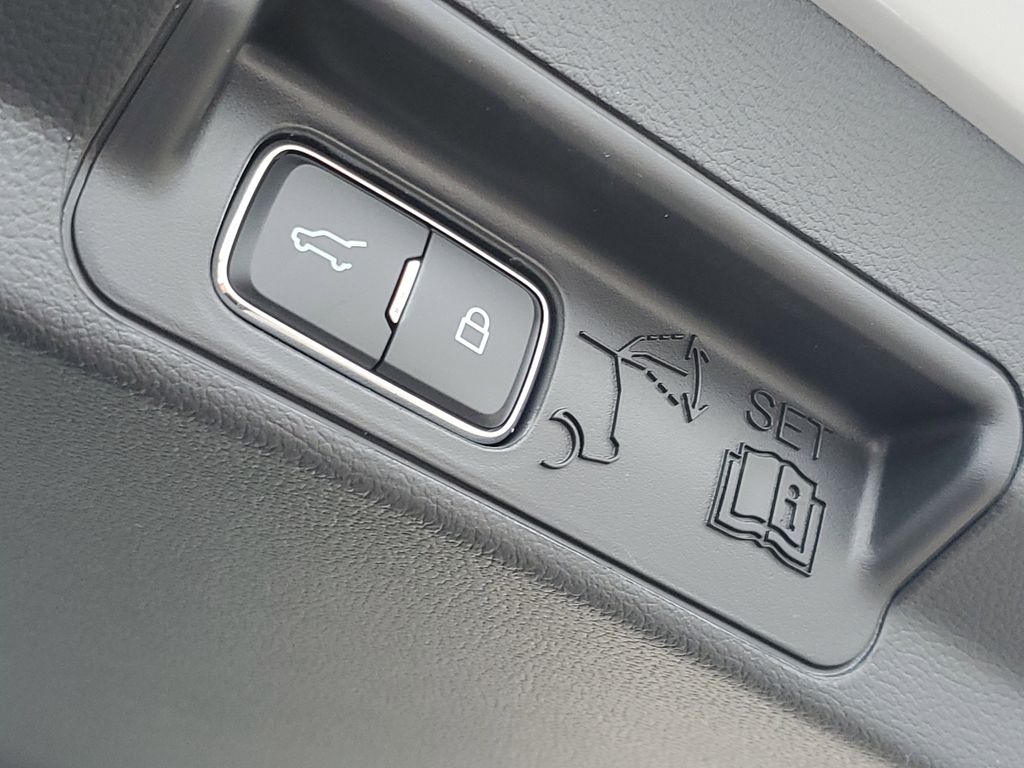 2026 Ford Explorer Active - Photo 32