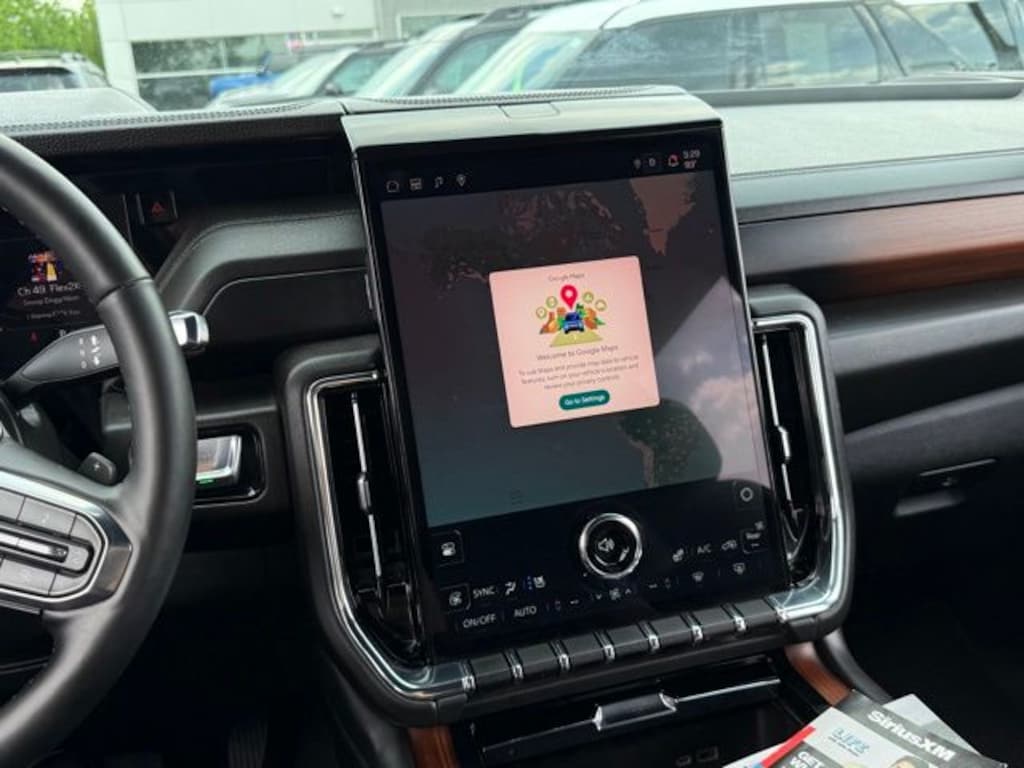 Certified 2025 GMC Yukon XL Denali SUV