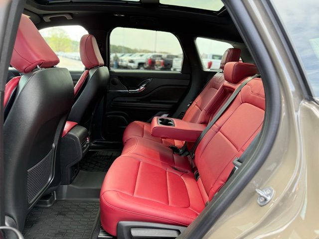 2025 Lincoln Corsair Grand Touring - Photo 17