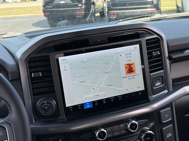2025 Ford F-150 XLT - Photo 3