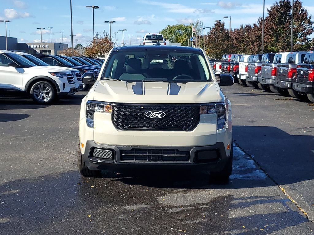 New 2025 Ford Maverick XLT TRUCK