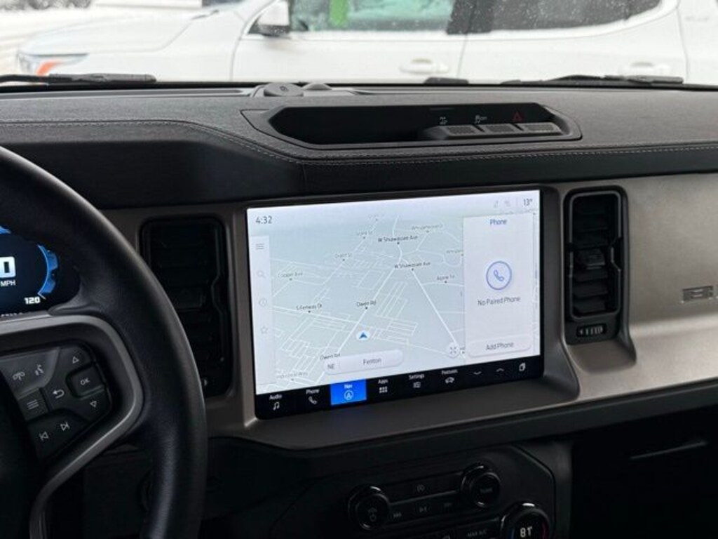 Certified 2025 Ford Bronco Outer Banks SUV