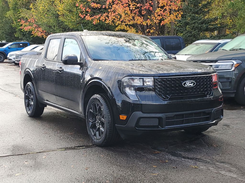 2025 Ford Maverick XLT photo 3