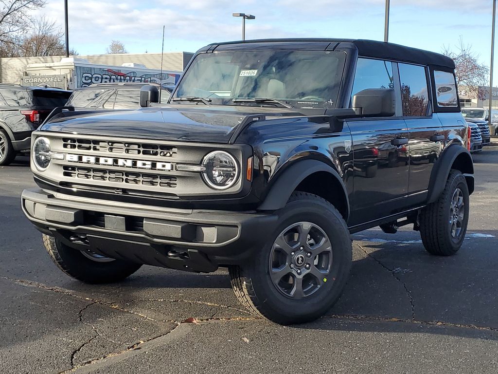 2025 Ford Bronco 4-Door Big Bend's photo