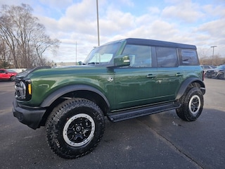 2025 Ford Bronco Outer Banks SUV