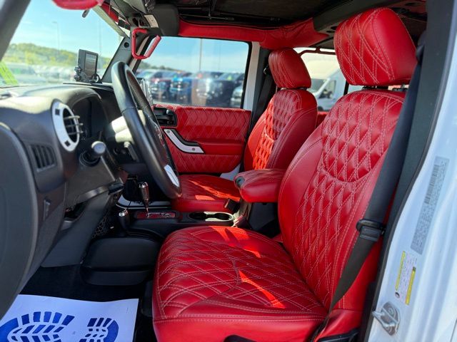 2018 Jeep Wrangler Unlimited Sport S photo 2