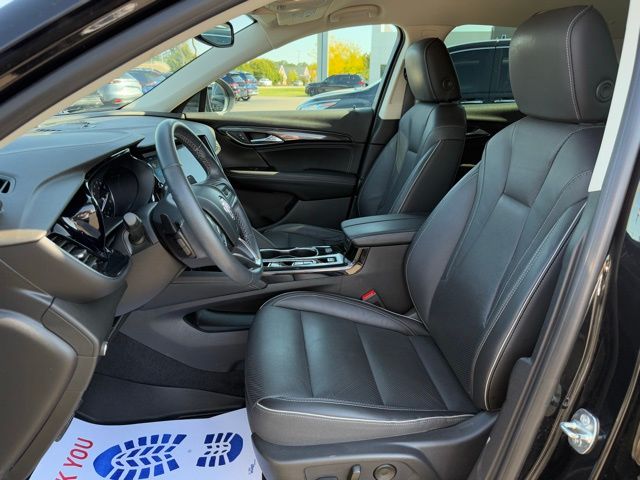 2021 Buick Envision Essence photo 2