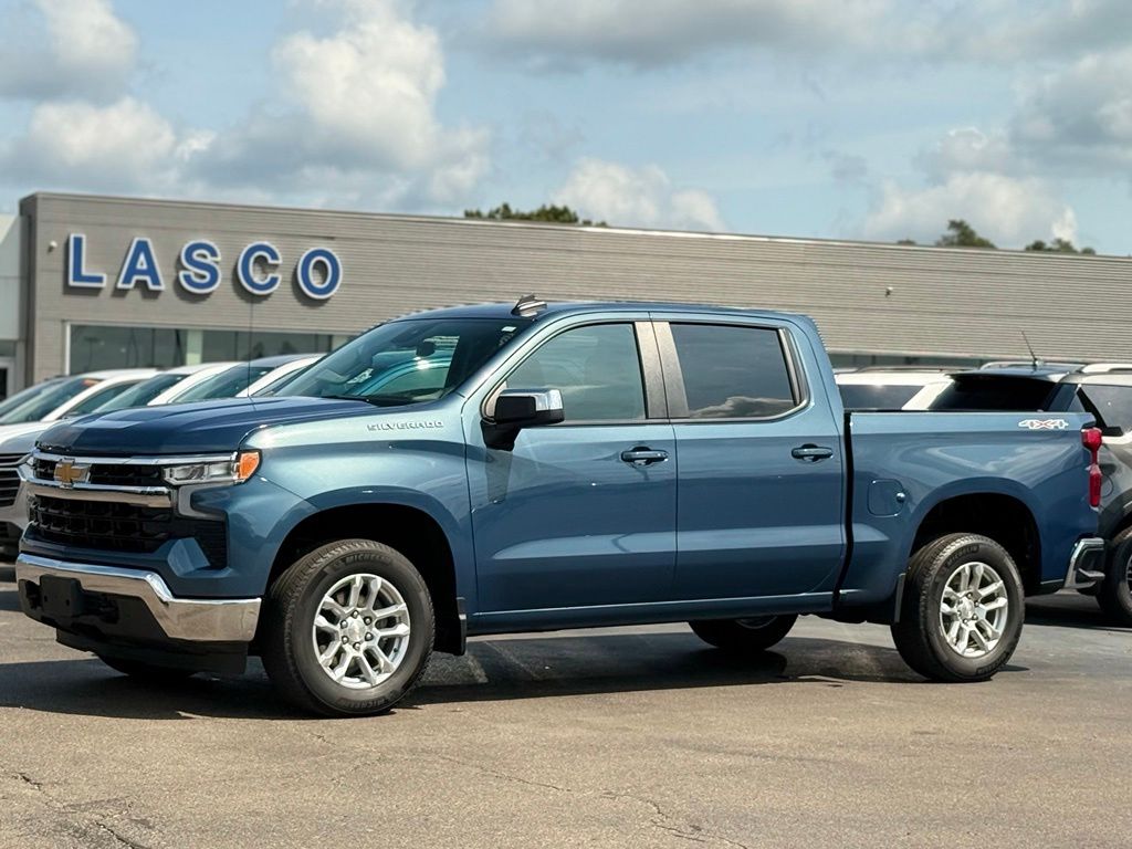 Used 2024 Chevrolet Silverado 1500 LT Truck