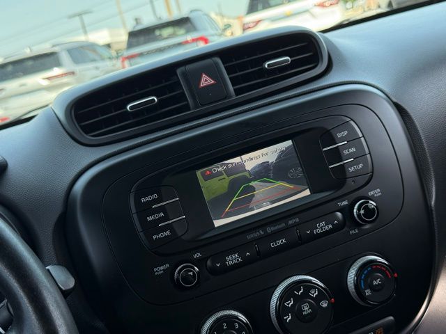 2016 Kia Soul Plus photo 4