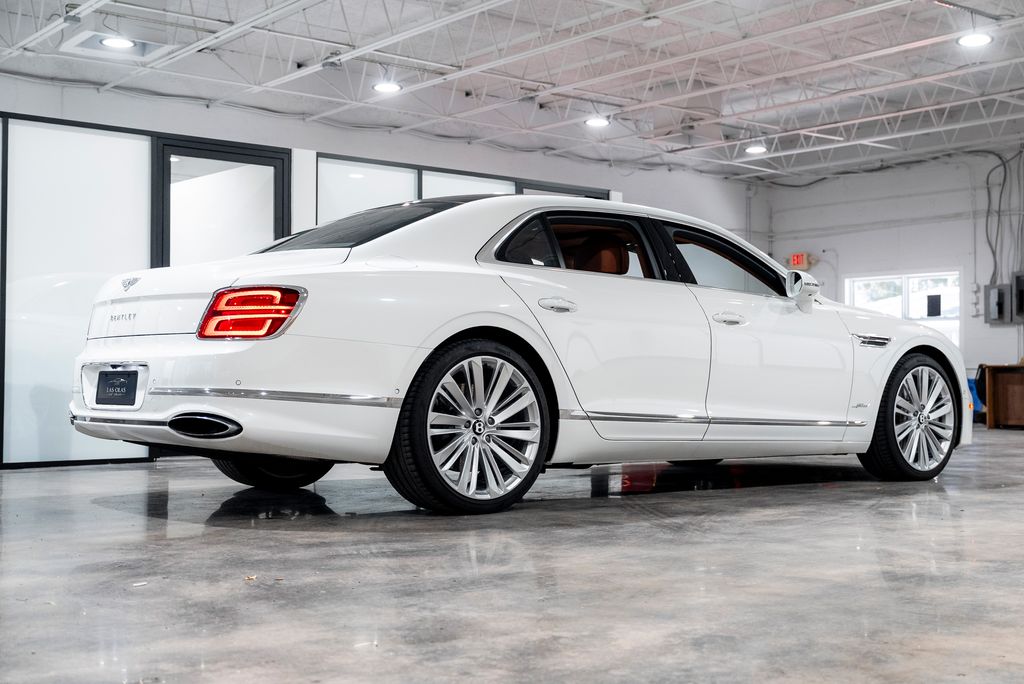 2023 Bentley Flying Spur Mulliner - Photo 19